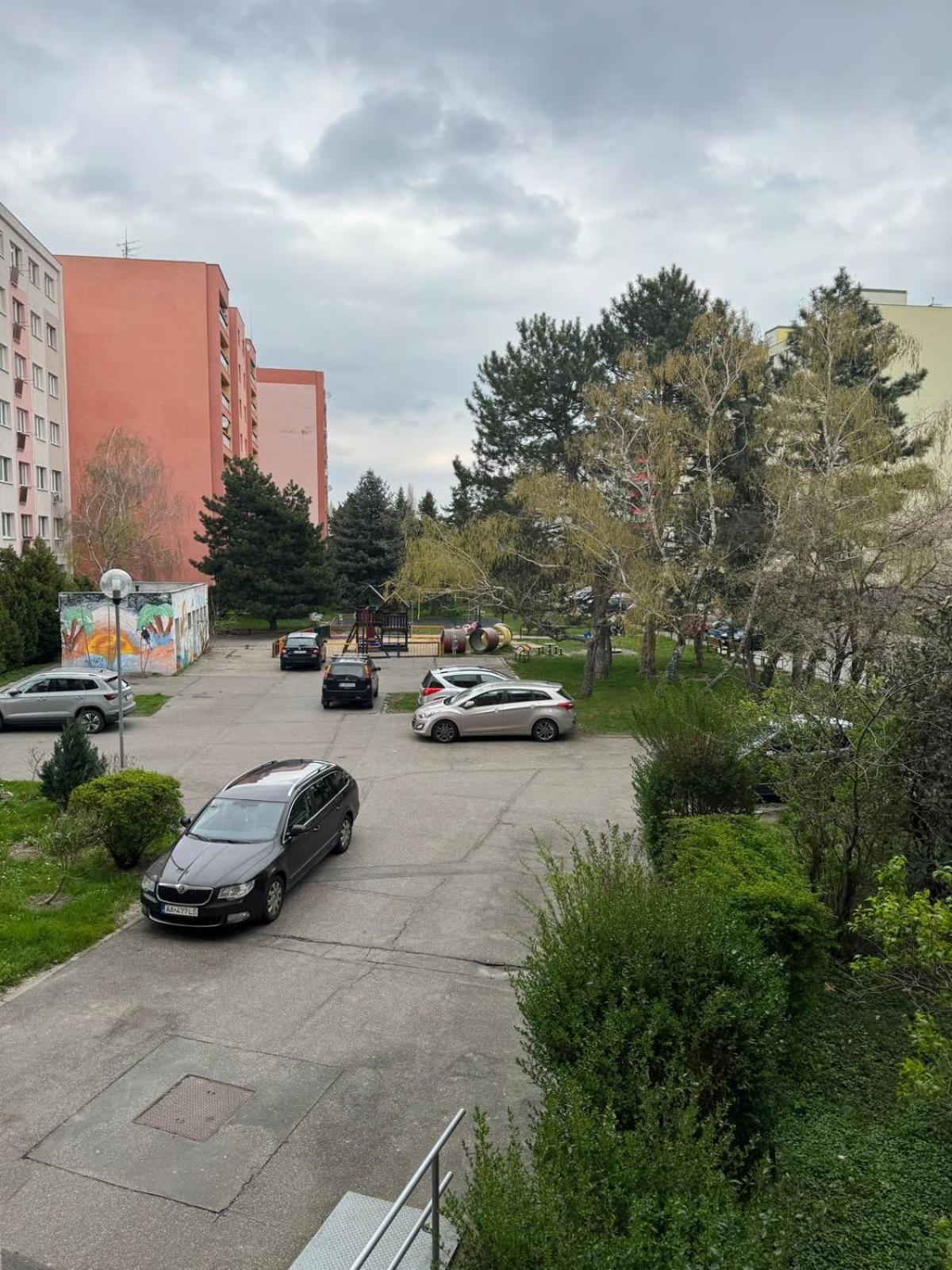 Barbyb Apartment - With Free Parking Μπρατισλάβα Εξωτερικό φωτογραφία